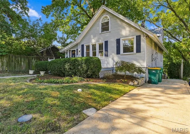 Photo 2 of Single family home for sale at 617 Mildred Ave, Saint Louis, MO 63119 | MLS# MIS26061774 | Listing updated on 2026-10-09