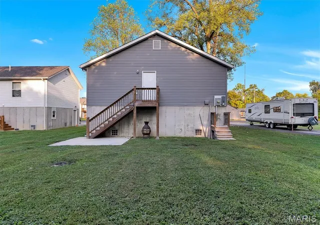 Photo 3 of Single family home for sale at 609 S 2nd Street, Pacific, MO 63069 | MLS# MIS26061779 | Listing updated on 2026-09-25