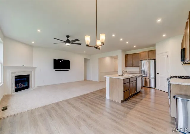 Photo 3 of Single family home for sale at 327 Dalriada Blvd, O Fallon, MO 63368 | MLS# MIS26061794 | Listing updated on 2026-10-02