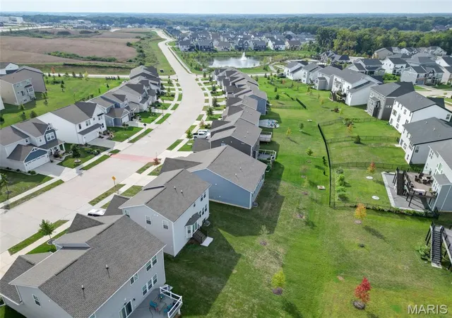 Photo 2 of Single family home for sale at 327 Dalriada Blvd, O Fallon, MO 63368 | MLS# MIS26061794 | Listing updated on 2026-10-02