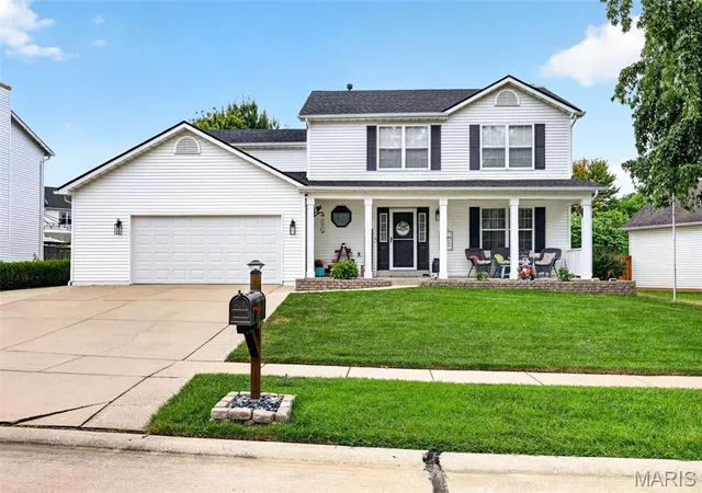 Photo 1 of Sale Pending at 2750 Red Cedar Parc Dr, O Fallon, MO 63368 | MLS# MIS26061799 | Listing updated on 2026-10-05