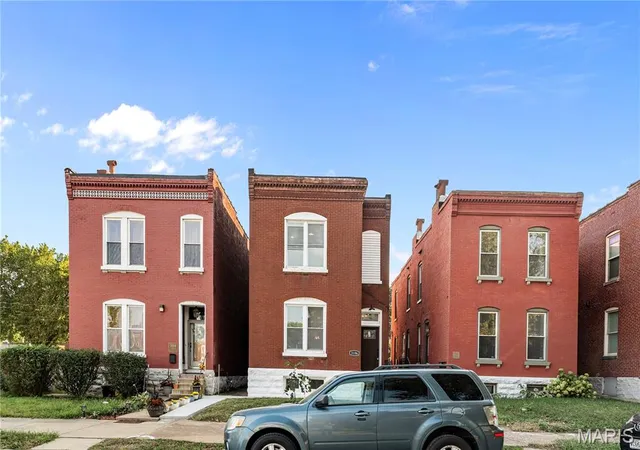 Photo 2 of Single family home for sale at 3106 Magnolia Ave, Saint Louis, MO 63118 | MLS# MIS26061812 | Listing updated on 2026-10-05