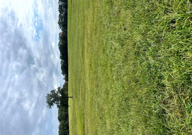 Photo 1 of Land for sale at 1987 Acres On Hwy C, Leslie, MO 63056 | MLS# MIS26061821 | Listing updated on 2026-09-28