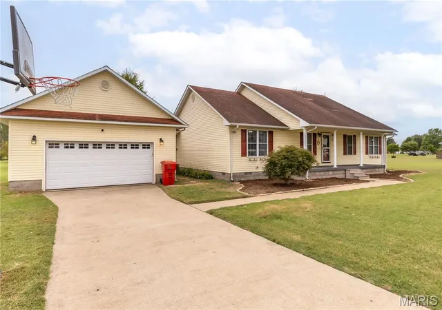 Photo 2 of Single family home for sale at 95 Luke Morgan Ln, East Prairie, MO 63845 | MLS# MIS26061825 | Listing updated on 2026-09-28