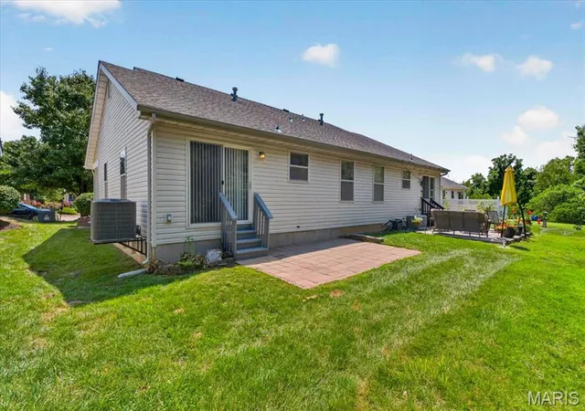 Photo 2 of Condo for sale at 4917 Hurstborough Ct, Hazelwood, MO 63042 | MLS# MIS26061828 | Listing updated on 2026-09-29