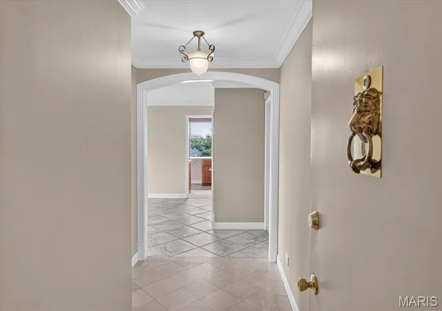 Listing Photo 4 - Condo for sale in building located at 4466 W Pine Blvd, St. Louis, MO 63108 - Unit #8C