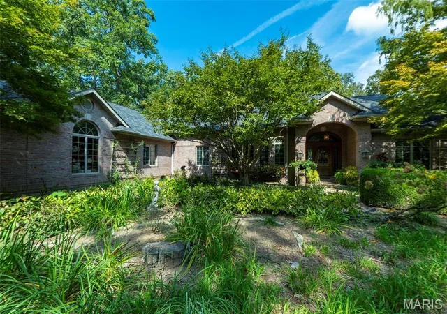 Photo 2 of Single family home for sale at 8355 County Rd 621, Cape Girardeau, MO 63701 | MLS# MIS26061848 | Listing updated on 2026-10-20