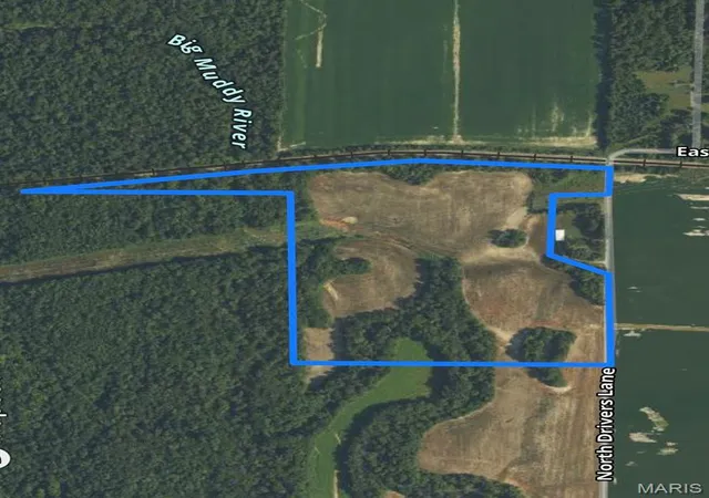 Photo 2 of Land for sale at 00 N Drivers Ln, Wood Lawn, IL 62898 | MLS# MIS26061853 | Listing updated on 2026-09-25