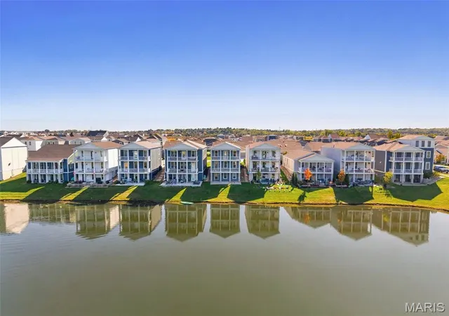Photo 2 of Single family home for sale at 1020 Dyess Way, Saint Charles, MO 63301 | MLS# MIS26061869 | Listing updated on 2026-10-27