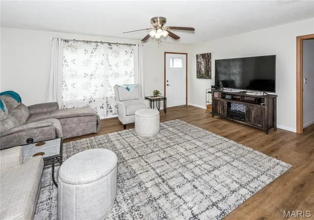 Photo 3 of Single family home for sale at 9919 Debentroy St, Lebanon, IL 62254 | MLS# MIS26061873 | Listing updated on 2026-09-25