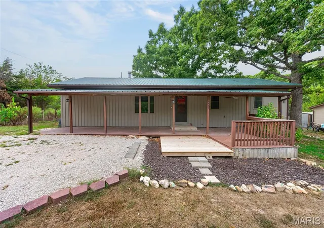 Photo 1 of Sale Pending at 14467 Worth Ln, Plato, MO 65552 | MLS# MIS26061880 | Listing updated on 2026-10-08