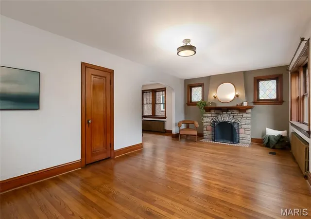 Photo 2 of Single family home for sale at 7330 Shaftesbury Ave, Saint Louis, MO 63130 | MLS# MIS26061881 | Listing updated on 2026-10-03