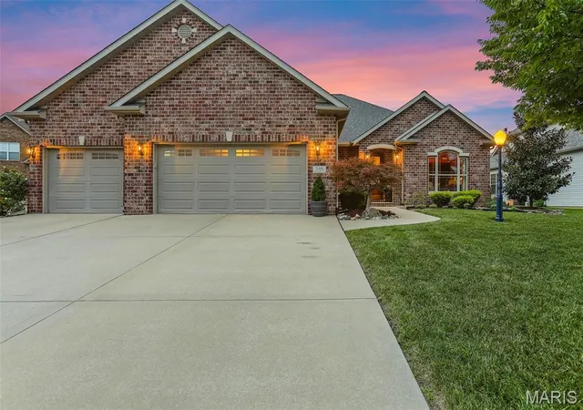 Photo 2 of Single family home for sale at 3316 Hershiser Ct, Edwardsville, IL 62025 | MLS# MIS26061889 | Listing updated on 2026-10-06