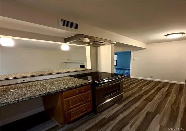 Photo 3 of Condo for sale at (Undisclosed), Saint Louis, MO 63141 | MLS# MIS26061897 | Listing updated on 2026-10-02