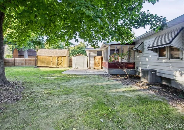Photo 66 of Single family home for sale at 163 Norwood Pl, East Alton, IL 62024 | MLS# MIS26061902 | Listing updated on 2026-10-26