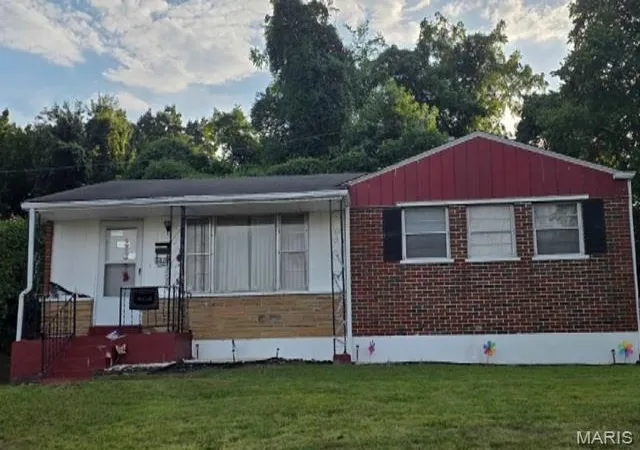 Photo 1 of Single family home for sale at 7312 Esterbrook Dr, Saint Louis, MO 63136 | MLS# MIS26061918 | Listing updated on 2026-09-24