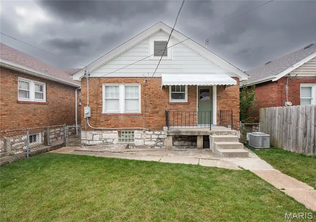 Photo 3 of Single family home for sale at 5343 Chippewa St, Saint Louis, MO 63109 | MLS# MIS26061923 | Listing updated on 2026-10-06