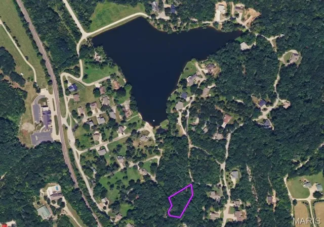 Photo 2 of Land for sale at 8 +/  Ac 00c White Oak, Hermann, MO 65041 | MLS# MIS26061924 | Listing updated on 2026-10-01