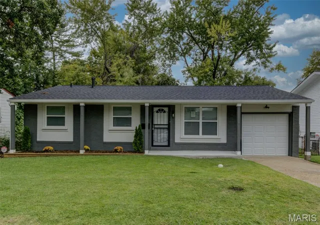 Photo 1 of Single family home for sale at 10237 Royal Dr, Saint Louis, MO 63136 | MLS# MIS26061925 | Listing updated on 2026-09-25