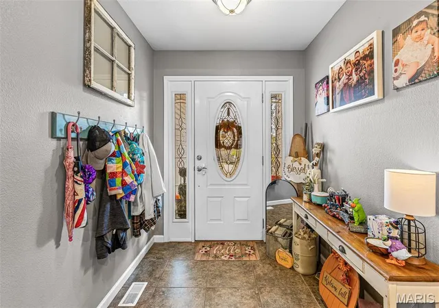 Photo 3 of Single family home for sale at 439 Ridgeview Dr, Desloge, MO 63601 | MLS# MIS26061935 | Listing updated on 2026-09-25