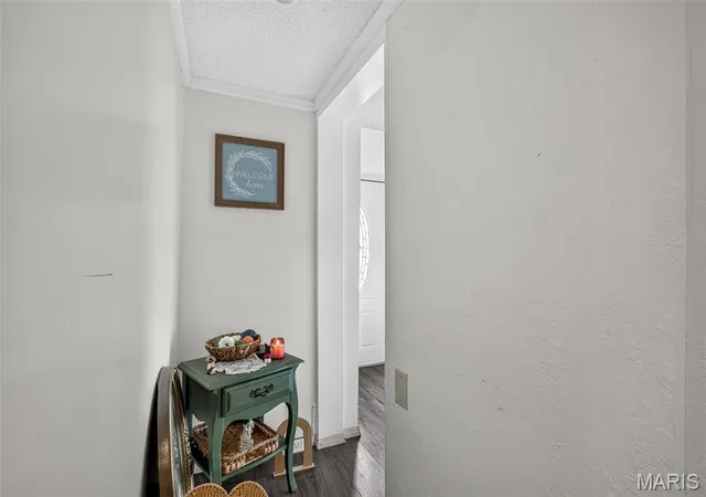 Photo 3 of Single family home for sale at 800 Tyler St, Park Hills, MO 63601 | MLS# MIS26061939 | Listing updated on 2026-09-25