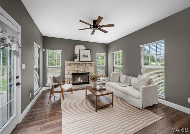 Photo 3 of Single family home for sale at 121 Fox Hvn Dr, O Fallon, MO 63368 | MLS# MIS26061941 | Listing updated on 2026-10-07