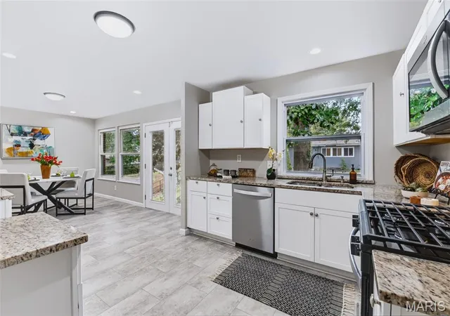 Photo 4 of Sale Pending at 11097 Worchester Dr, Saint Louis, MO 63136 | MLS# MIS26061947 | Listing updated on 2026-09-29