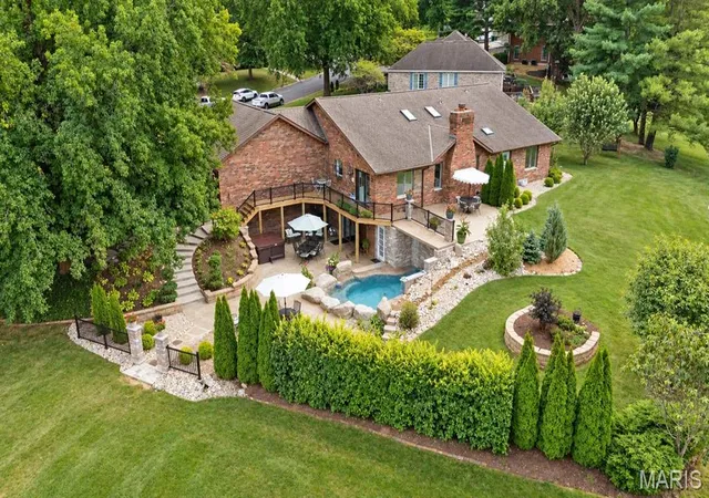 Photo 1 of Single family home for sale at 3 Foxmoor, Lebanon, IL 62254 | MLS# MIS26061957 | Listing updated on 2026-10-04