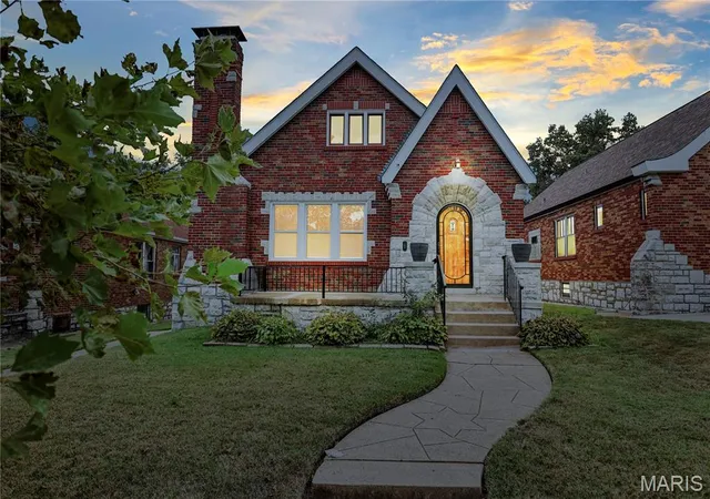 Photo 1 of Single family home for sale at 1620 Grape Ave, Saint Louis, MO 63147 | MLS# MIS26061961 | Listing updated on 2026-10-05