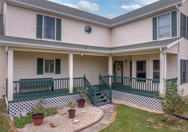 Photo 4 of Single family home for sale at 26037 Rynelle Dr, Wright City, MO 63390 | MLS# MIS26061968 | Listing updated on 2026-10-04