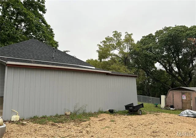 Photo 3 of Single family home for sale at 205 E Kansas City Ave, Bland, MO 65014 | MLS# MIS26061976 | Listing updated on 2026-10-06