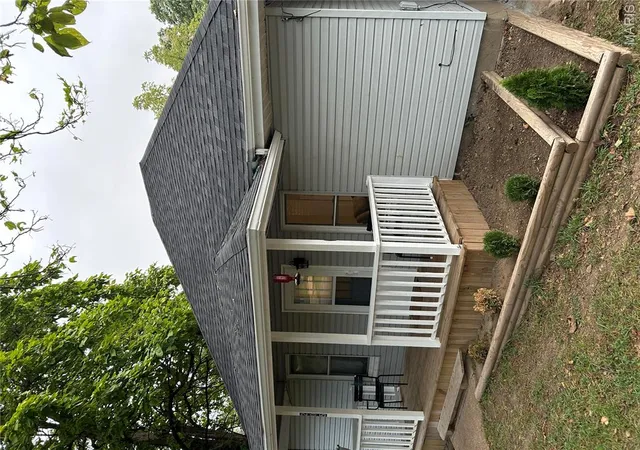 Photo 4 of Single family home for sale at 205 E Kansas City Ave, Bland, MO 65014 | MLS# MIS26061976 | Listing updated on 2026-10-06