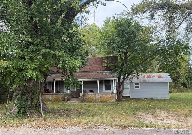 Photo 2 of Land for sale at 510 E James St, Mountain View, MO 65548 | MLS# MIS26061994 | Listing updated on 2026-09-25