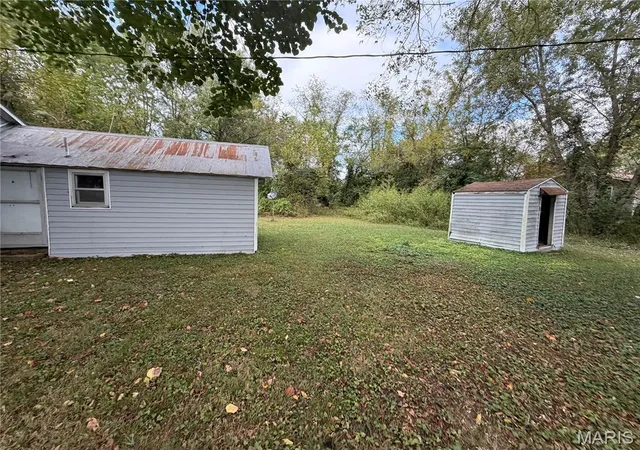 Photo 3 of Land for sale at 510 E James St, Mountain View, MO 65548 | MLS# MIS26061994 | Listing updated on 2026-09-25