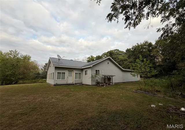 Photo 2 of Single family home for sale at (Undisclosed), Shobonier, IL 62885 | MLS# MIS26062028 | Listing updated on 2026-10-19