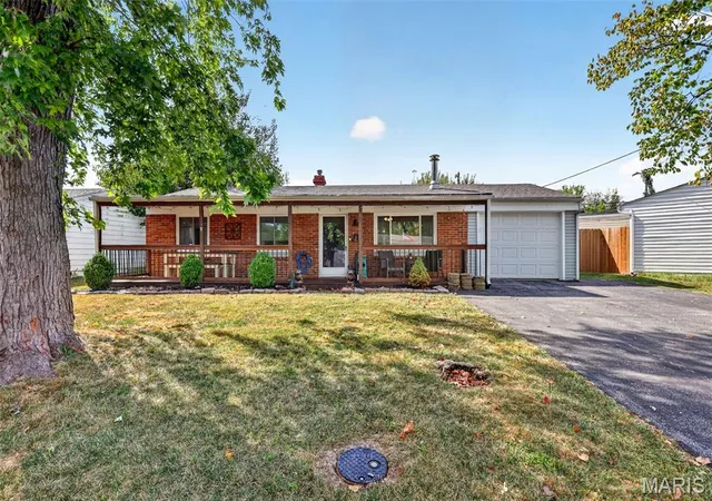 Single family home for sale at 5 Juno Dr, Wentzville, MO 63385 | MLS# MIS26062029