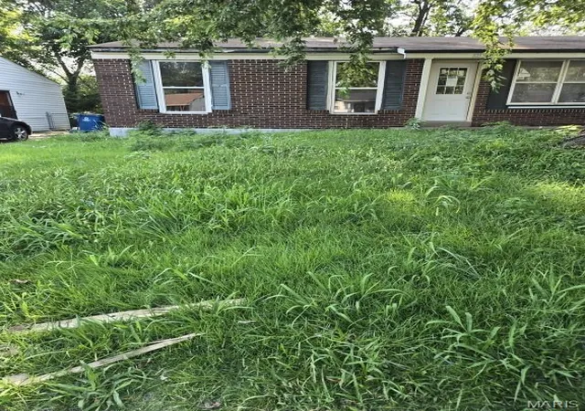 Single family home for sale at 10357 Prince Dr, Saint Louis, MO 63136 | MLS# MIS26062037
