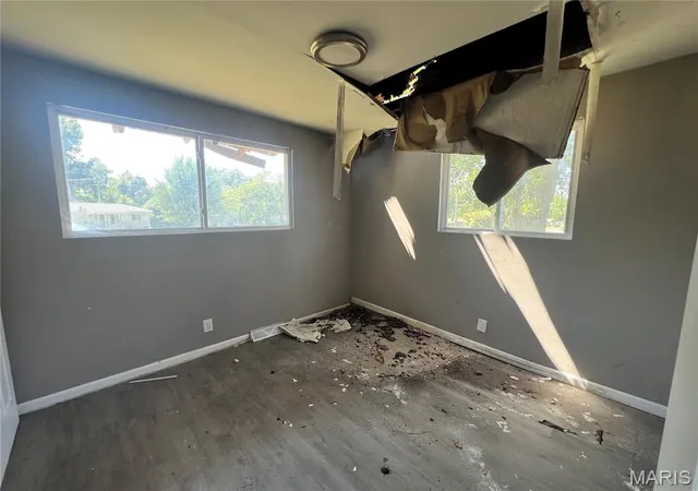 Photo 4 of Single family home for sale at 2241 Empress Dr, Saint Louis, MO 63136 | MLS# MIS26062038 | Listing updated on 2026-09-25