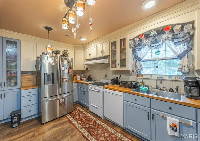 Photo 4 of Single family home for sale at 2211 Orr Rd, Poplar Bluff, MO 63901 | MLS# MIS26062049 | Listing updated on 2026-09-29