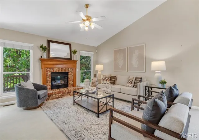 Photo 2 of Condo for sale at 18 Country Blf Ct, Saint Charles, MO 63301 | MLS# MIS26062064 | Listing updated on 2026-10-28