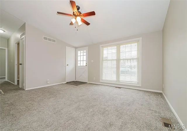 Photo 3 of Single family home for sale at 9411 Farley, Kansas City, MO 64138 | MLS# MIS26062067 | Listing updated on 2026-09-25