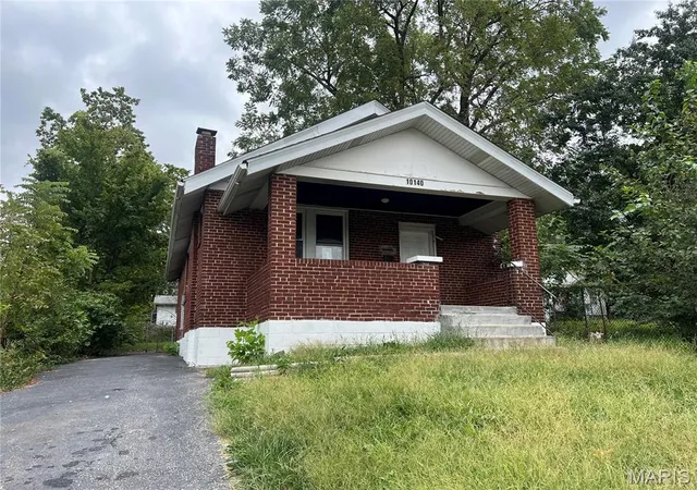 Photo 2 of Single family home for sale at 10140 Baron Dr, Saint Louis, MO 63136 | MLS# MIS26062092 | Listing updated on 2026-10-08