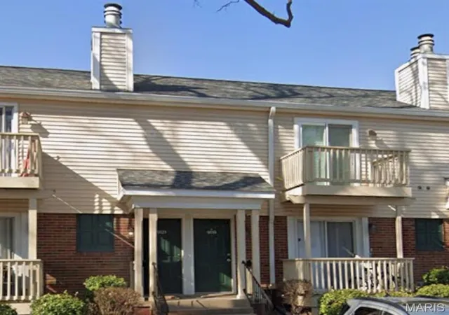Photo 1 of Condo for sale at 9119 N Swan Cir, Saint Louis, MO 63144 | MLS# MIS26062100 | Listing updated on 2026-10-10