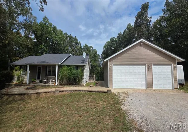 Photo 1 of Single family home for sale at 9143 Jones Crk Rd, Dittmer, MO 63023 | MLS# MIS26062101 | Listing updated on 2026-10-07