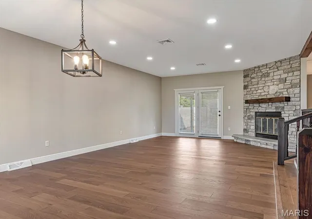 Photo 4 of Single family home for sale at 1116 Rueck Rd, Columbia, IL 62236 | MLS# MIS26062109 | Listing updated on 2026-10-08