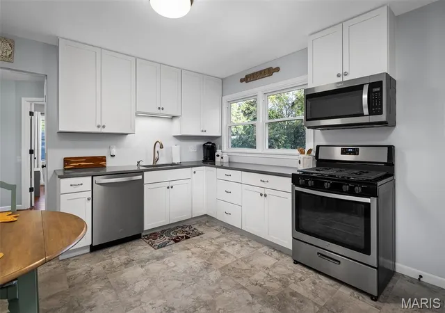 Photo 4 of Single family home for sale at 11147 Golf Crst Dr, Saint Louis, MO 63126 | MLS# MIS26062110 | Listing updated on 2026-10-05