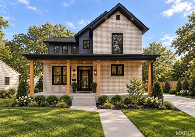 Photo 1 of Single family home for sale at 335 Southside Ave, Saint Louis, MO 63119 | MLS# MIS26062116 | Listing updated on 2026-10-23