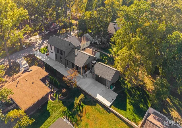 Photo 2 of Single family home for sale at 335 Southside Ave, Saint Louis, MO 63119 | MLS# MIS26062116 | Listing updated on 2026-10-23