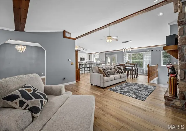 Photo 3 of Single family home for sale at 28796 N Oak Dr, Wright City, MO 63390 | MLS# MIS26062127 | Listing updated on 2026-09-26