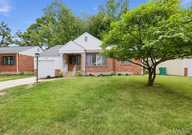 Photo 1 of Single family home for sale at 1200 Selma Ave, Saint Louis, MO 63119 | MLS# MIS26062128 | Listing updated on 2026-09-29
